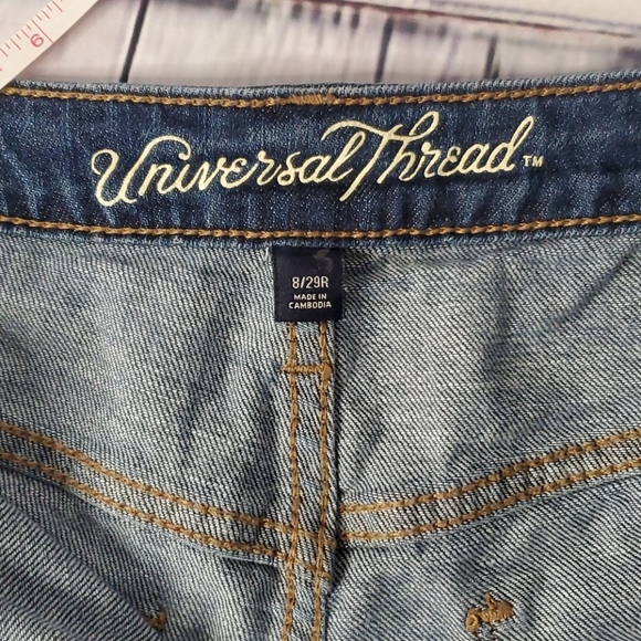 Universal  thread  short - Picture 5 of 5